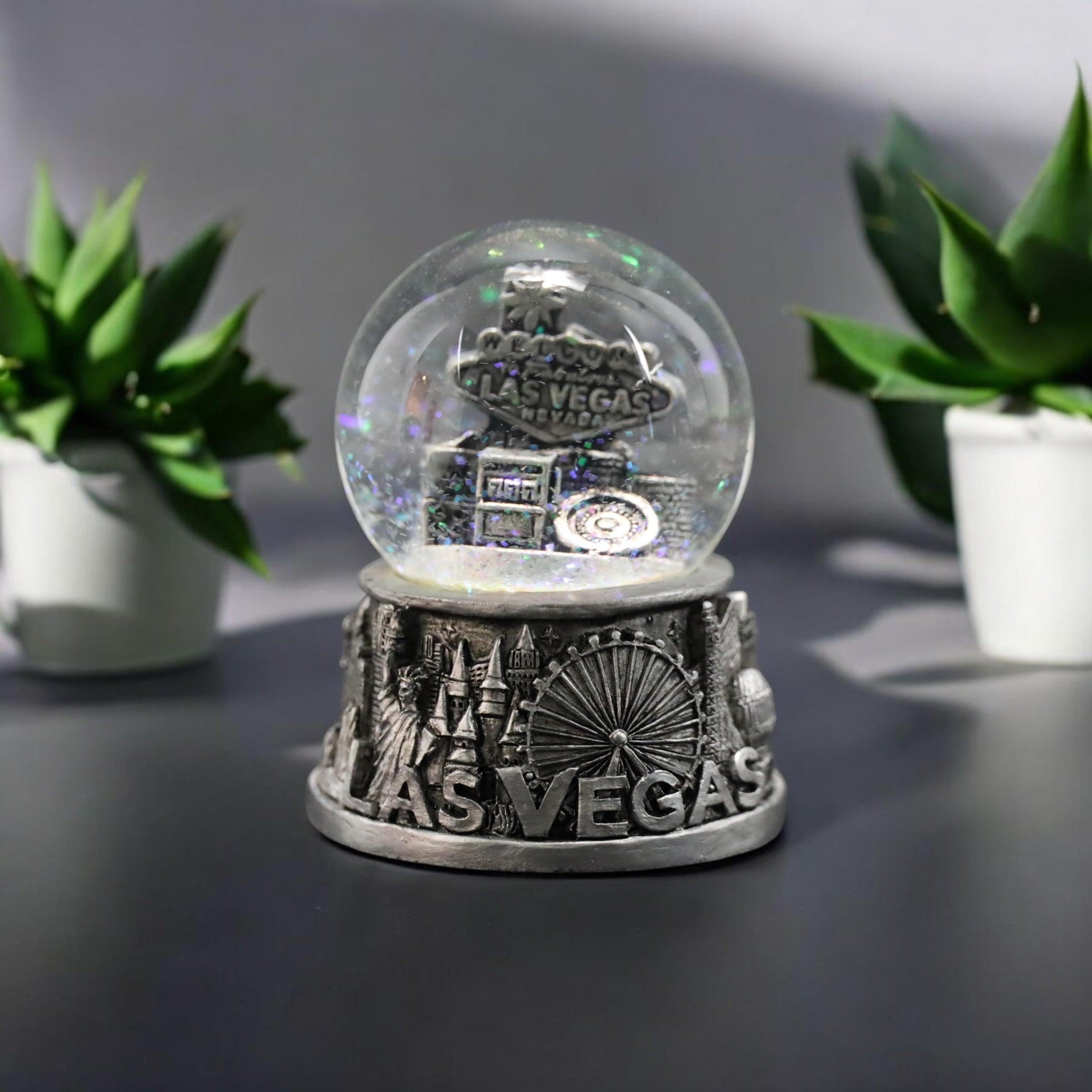 Las Vegas skyline snow globe in silver. 65mm